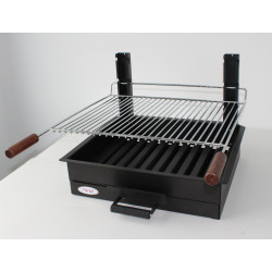 Barbecue à charbon de bois...